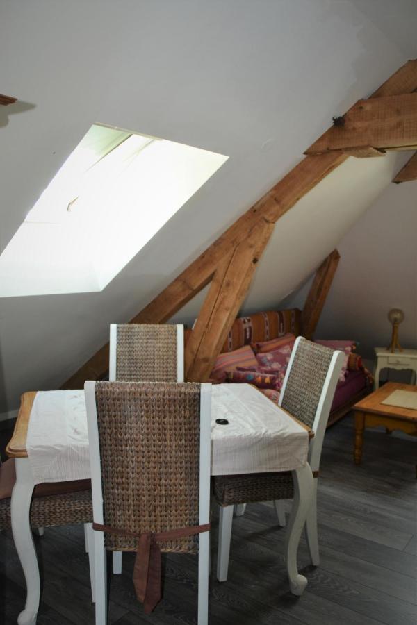 Bed and Breakfast Au Temps Suspendu Champagney Exterior foto